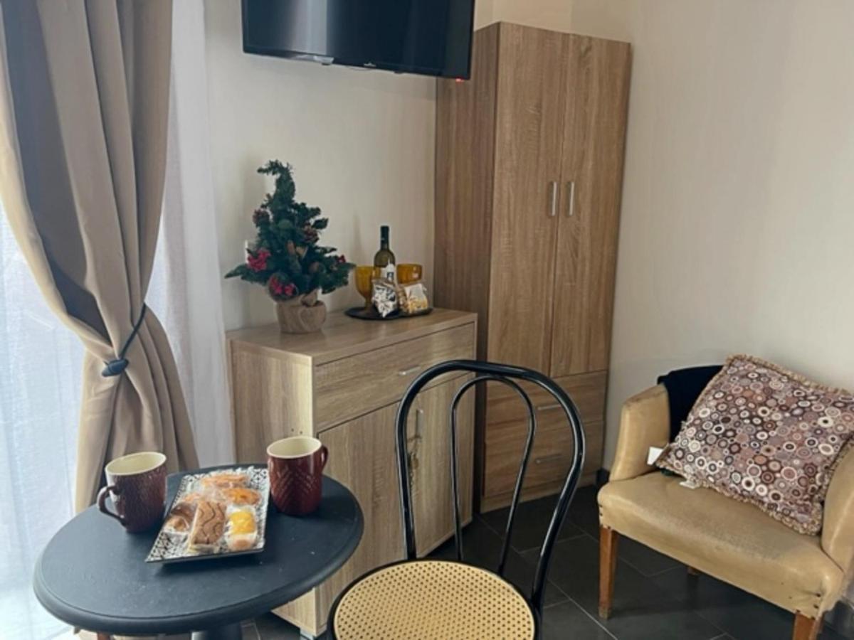 Napoli Da Vivere Suites Giudecca Nápoles Exterior foto