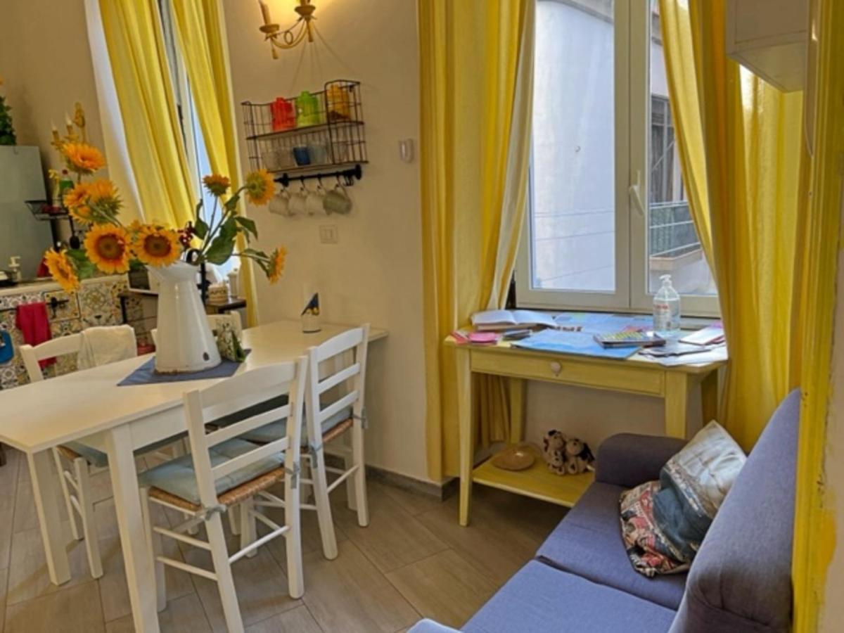 Napoli Da Vivere Suites Giudecca Nápoles Exterior foto